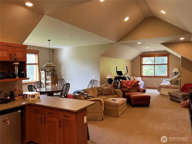 Bonus Room Upper Level