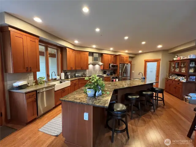 GRT RM Kitchen
