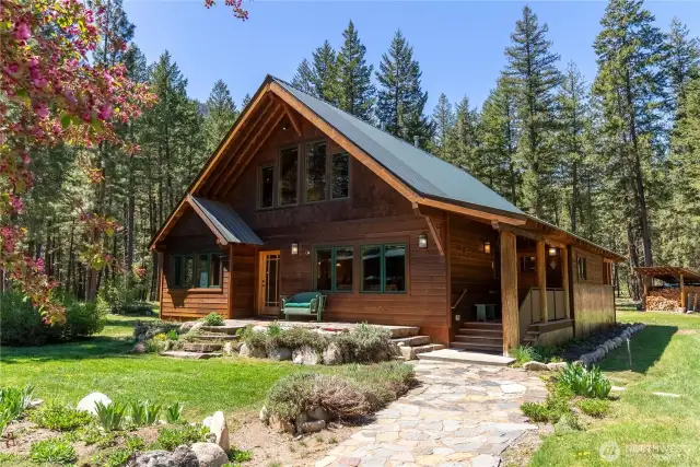 Mazama mountain living!