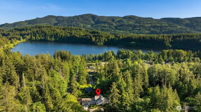 Just a short stroll from your front door, Lake Padden offers one of Bellingham’s most beloved and versatile outdoor destinations. With its serene waters, scenic 2.6-mile loop trail, off-leash dog park, and public golf course, the lake provides something for everyone—from early morning jogs to evening paddleboard sessions. There are tennis courts, picnic areas, fishing spots, and miles of interconnected trails for hiking, biking, and exploring. Living this close means these amenities become part of your daily lifestyle—whether you’re seeking solitude in nature or gathering with friends and family. The proximity to Lake Padden elevates this home beyond just a place to live—it’s a gateway to year-round recreation and Pacific Northwest beauty.