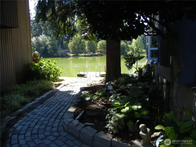 Walk path to lake