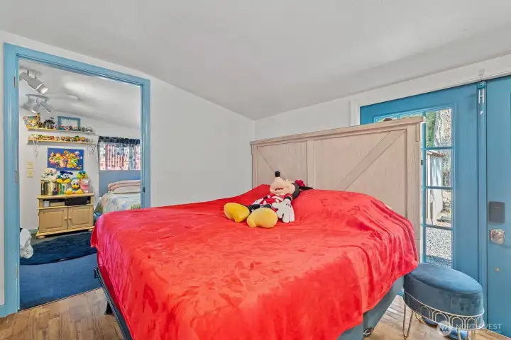 Bedroom