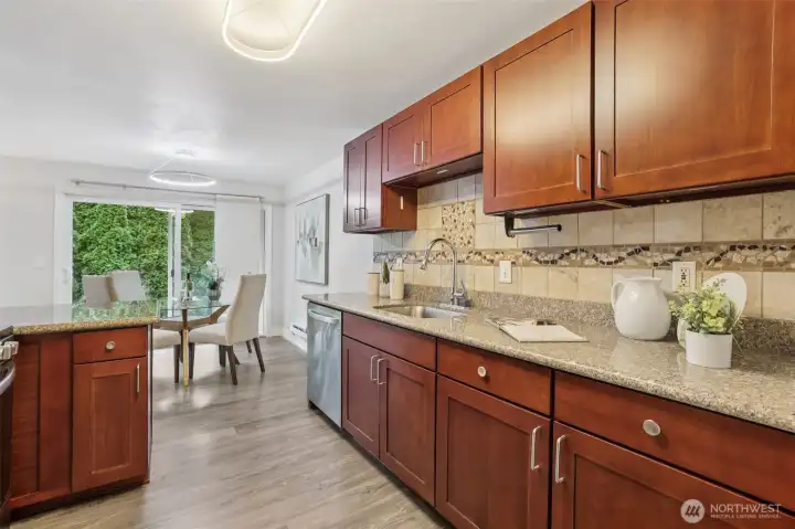 Abundant storage space for Costco-sized purchases, and room for multiple chefs.