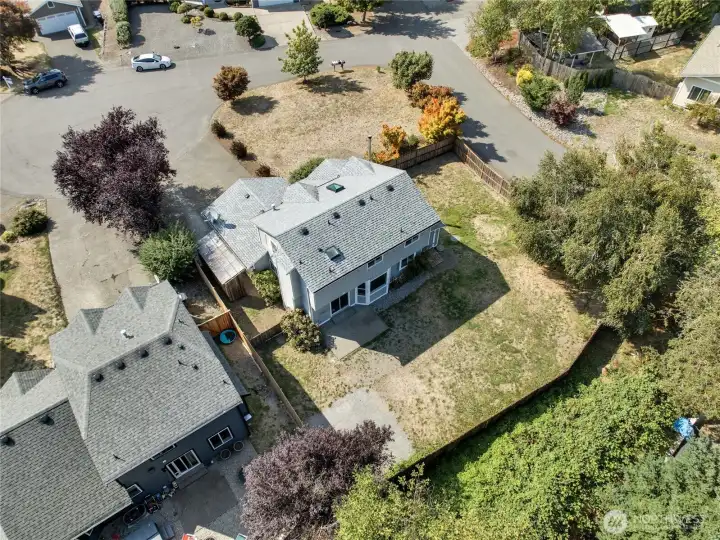 This home is situated on a large corner lot in a cul-de-sac.
