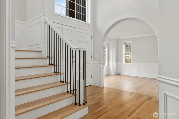 Natural Hardwood Stairs, Elegant Metal Railing