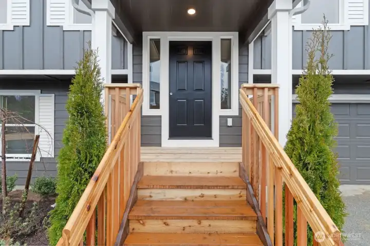 Photographs are for illustrative purposes only. Features, finishes, interior/exterior colors, landscaping and floorplan shown may vary from actual homes built