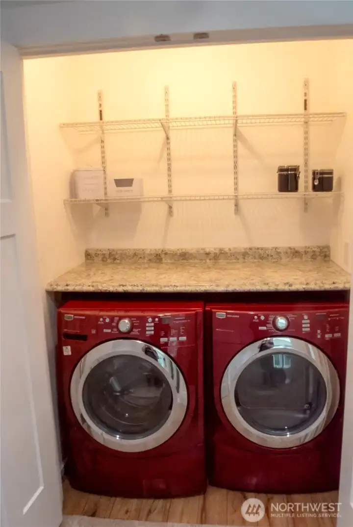 Upstairs laundry. Washer and dryer stay!