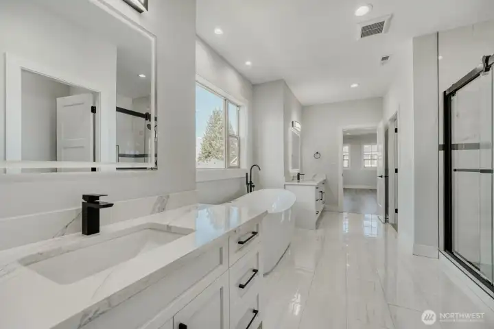 2nd Floor Primary Bathroom