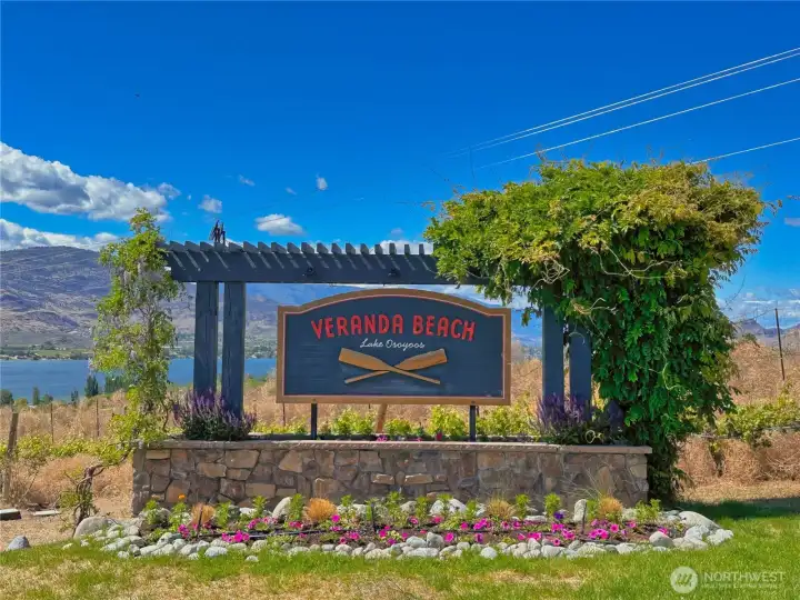 Enjoy this vintage lakeside retread with vineyard cottages in the gorgeous Okanogan – you can’t beat it, no matter what the season! Enjoy this vintage lakeside retread with vineyard cottages in the gorgeous Okanogan – you can’t beat it, no matter what the season!