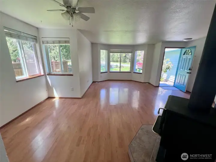 Check out that natural light!