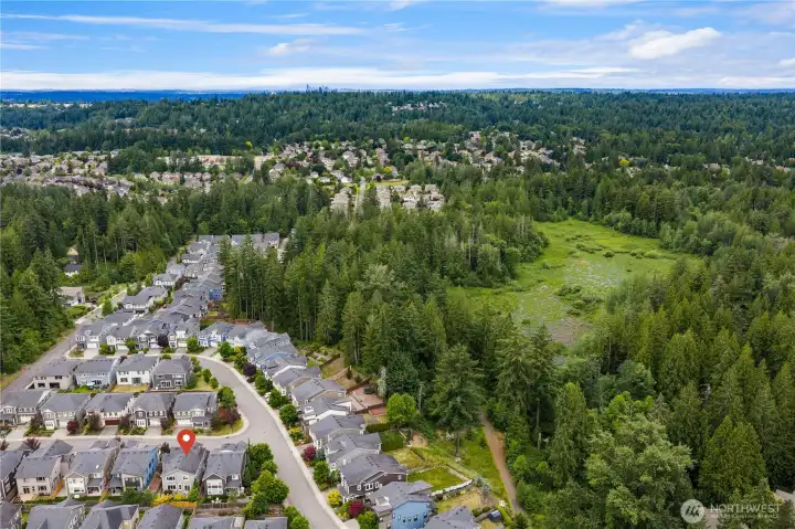 Located in beautiful Sammamish within the excellent Lake Washington school district. Located in beautiful Sammamish within the excellent Lake Washington school district.