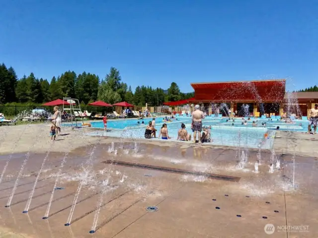 Nelson Pool Splash Park