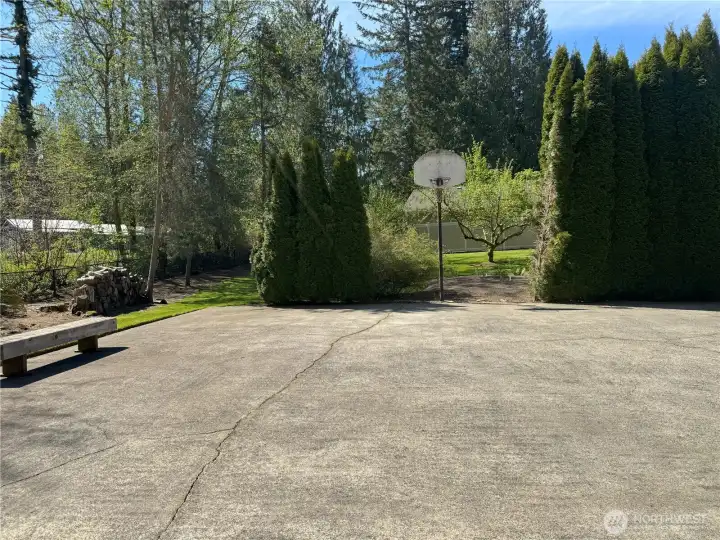 Sport court is 70'x 40'