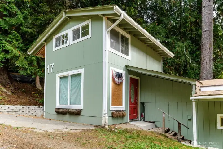 Shop with bedroom above