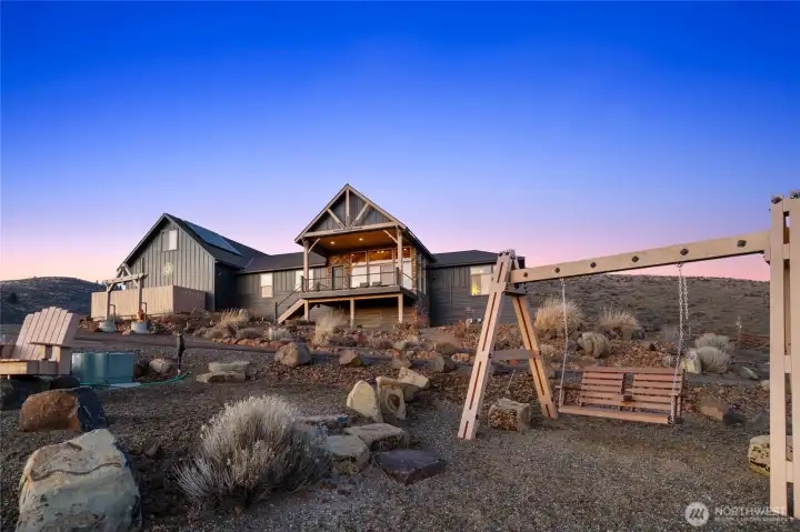 Native landscape with views from every angle