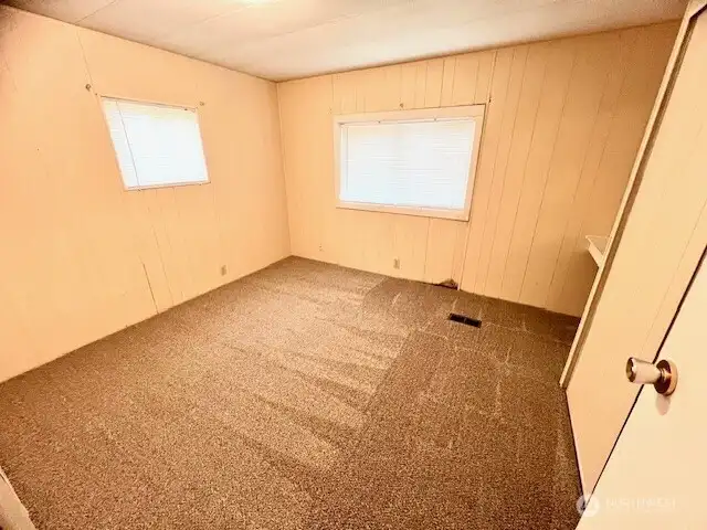 2nd BR - New Carpet