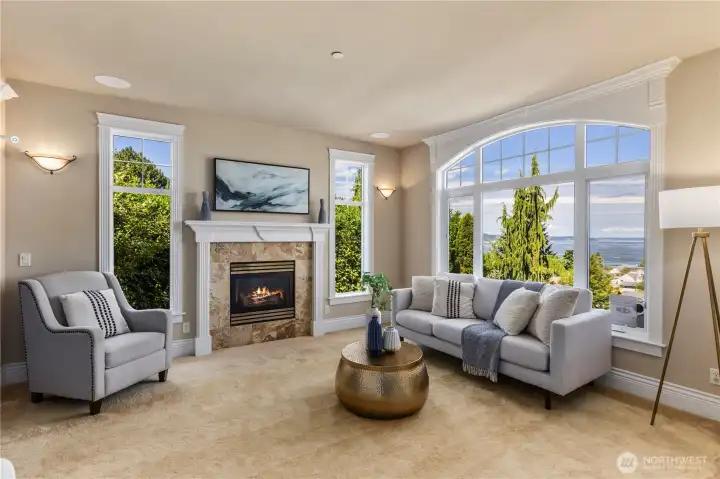 Living room with views (just right of entry).