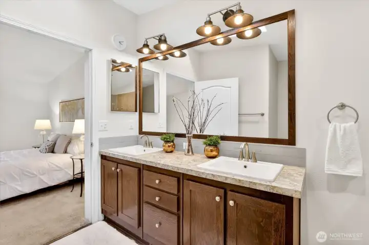 Bathroom with modern fixtures and lighting