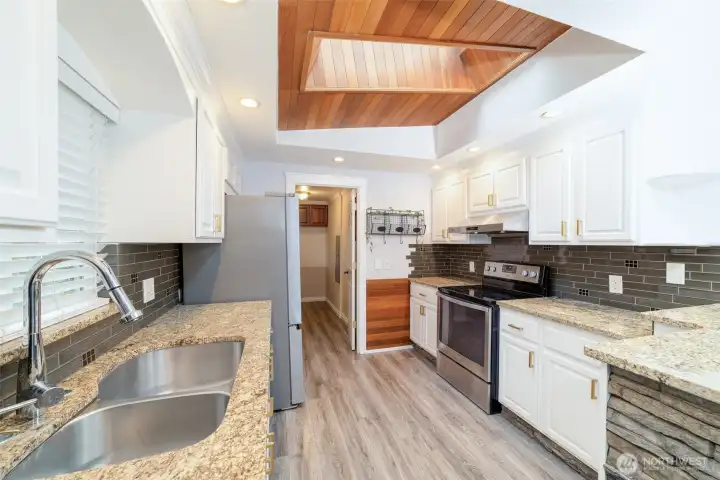 Kitchen – Alternate Angle