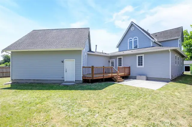 Primed for hosting, with easy access to the garage through the exterior door on the left.