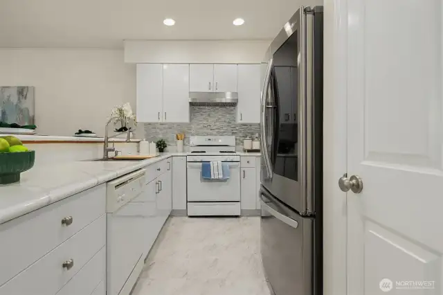 Wraparound Kitchen