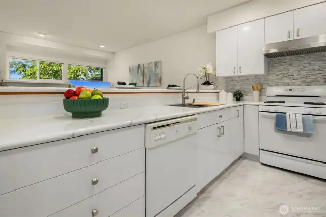 Long Countertops