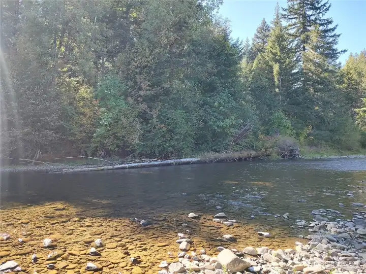 Wind River Frontage