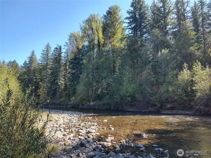 Wind River Frontage