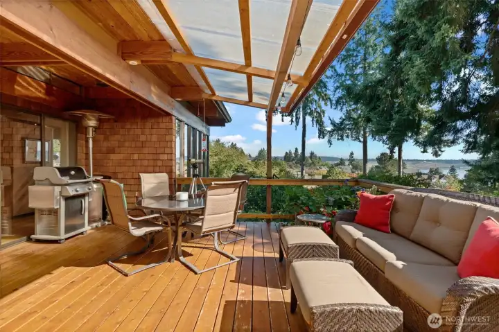 Year round outdoor entertaining