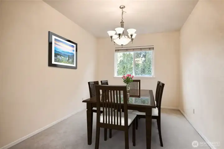Formal dining room -virtual staged