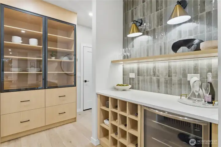 Beverage fridge