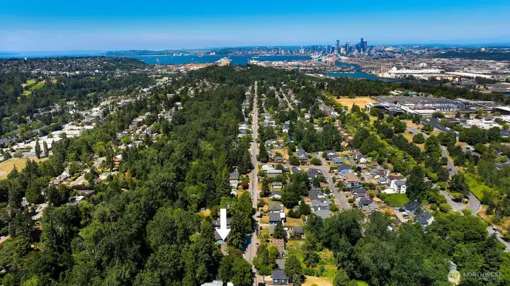 Perfectly situated in desirable Puget Ridge, this home offers the best of West Seattle living with convenient access to neighborhood parks, local shops, dining, and waterfront destinations, while providing an easy commute to downtown Seattle. Enjoy the ideal blend of Pacific Northwest tranquility and urban convenience.