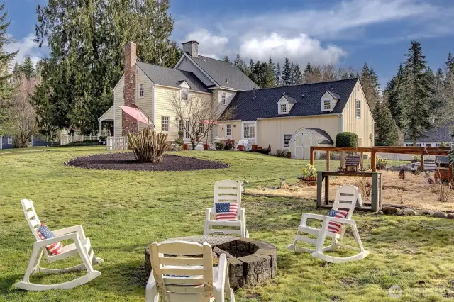Cozy up to your own firepit and roast marshmallows with friends and family under the stars...