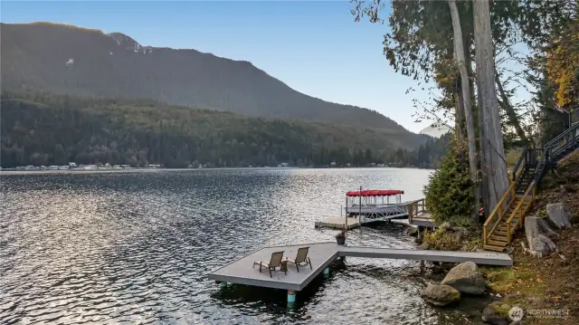 2 private docks one with a boat lift included.