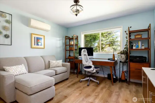 3rd bedroom currently used as a home office.