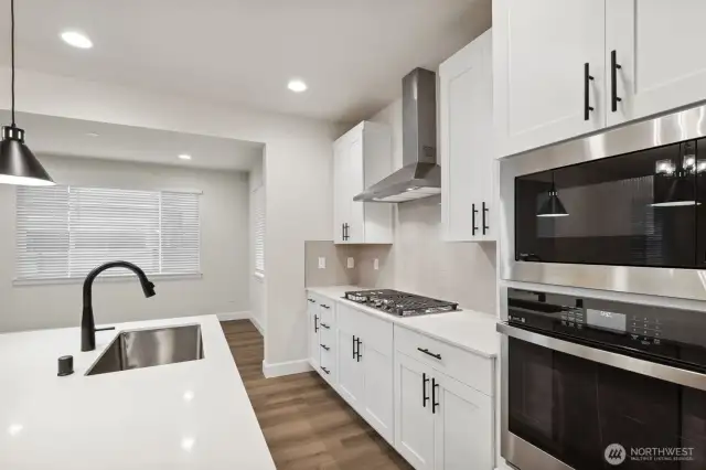 Photo of similar home in same neighborhood - finishes may vary