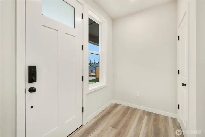 Photos of a previously completed home. Actual colors and finishes may vary. See site agent for details.