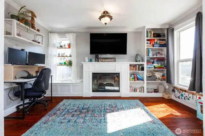 Beautiful Built-ins, Cozy Electric Fireplace and more!