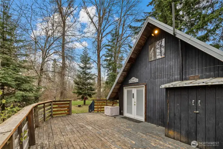 Spacious deck ideal for entertaining.