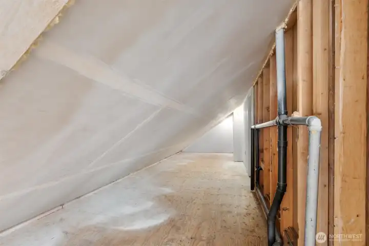 Storage Area on 2nd Floor- SO MUCH ROOM!!! You could even make a secret reading nook!