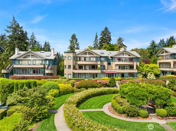 Prestine grounds enjoyable for all!  luxury condo in-town and walkable to everything!