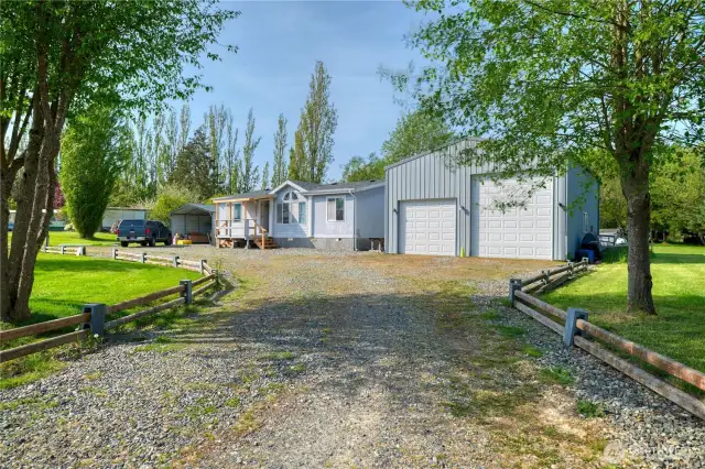 Fantastic property that has it all!
