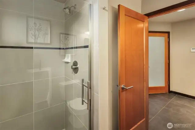 Walk in shower on lower level.