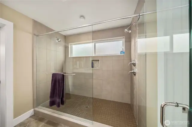 Primary double shower