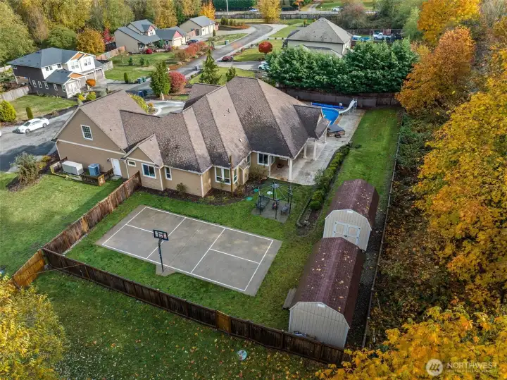 2 storage sheds included