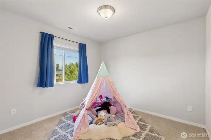 Bedroom 3 - 2nd Level  -  View of Front Yard