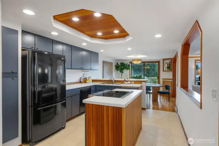 Open space for cooking and entertaining.