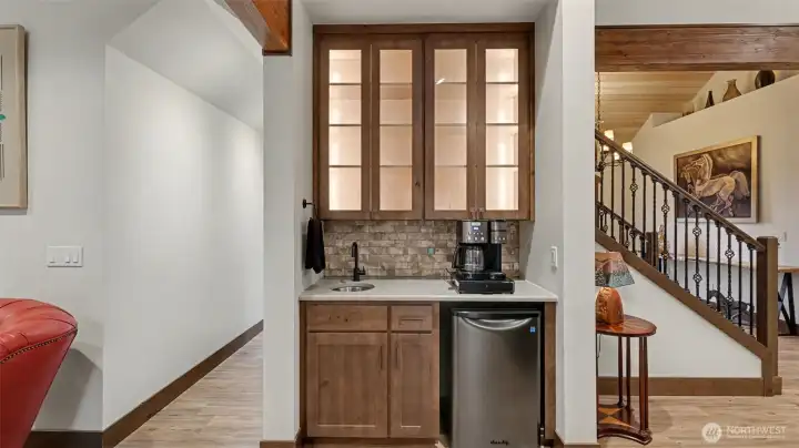 Entertaining Area with Sink and Fridge