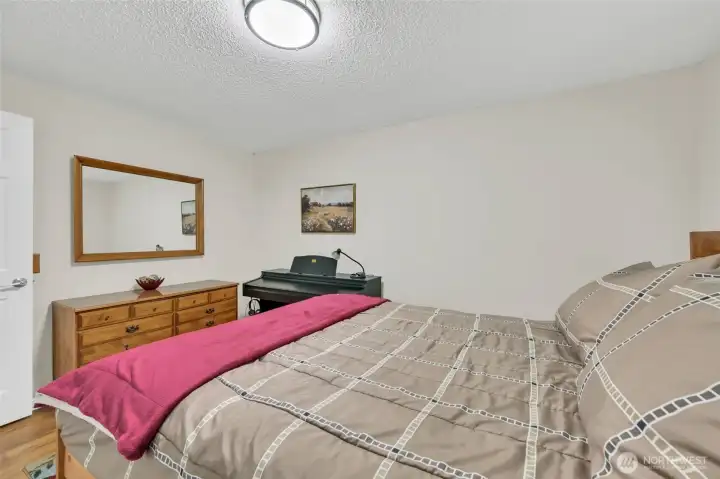 3rdt bedroom