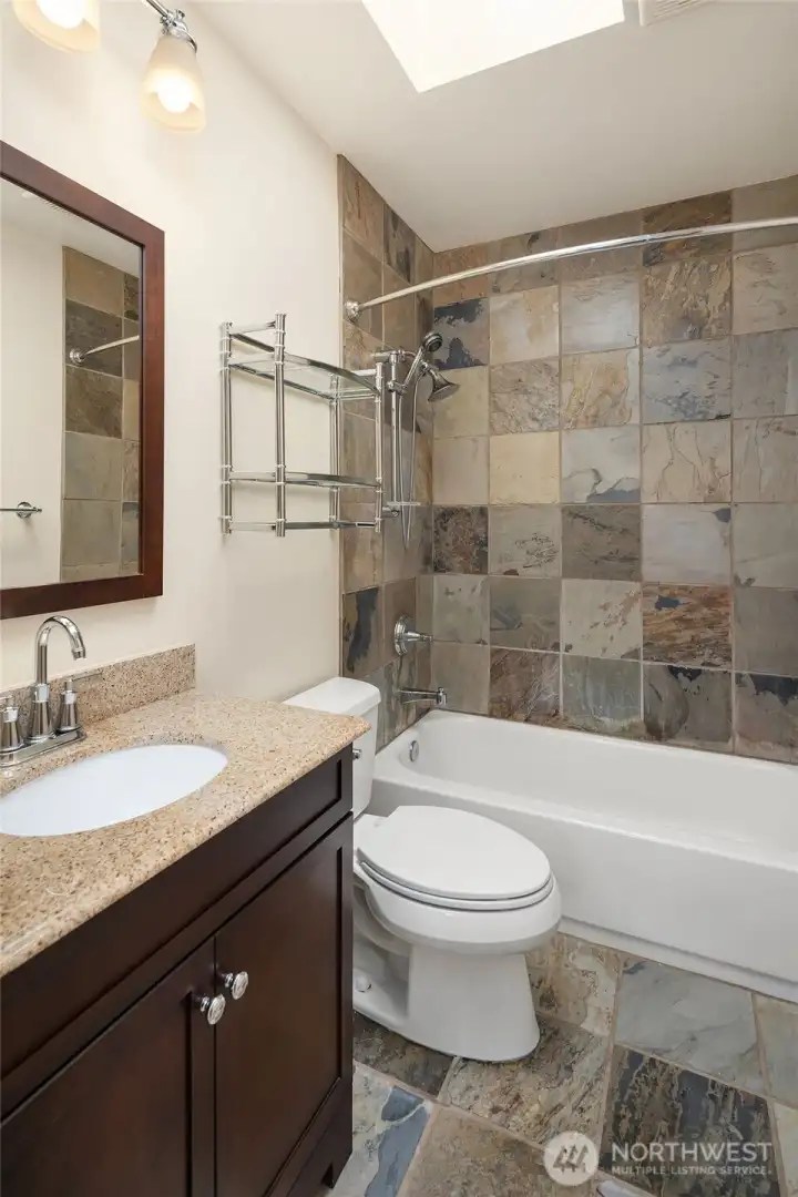 Main/shared bathroom
